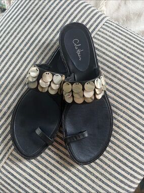 Cole Haan Black Leather Toe-Loop Sandals with Real Mother-of-Pearl Size 9